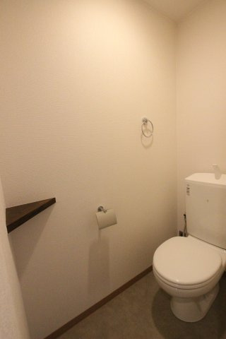 ラキャッスル小田井のトイレ