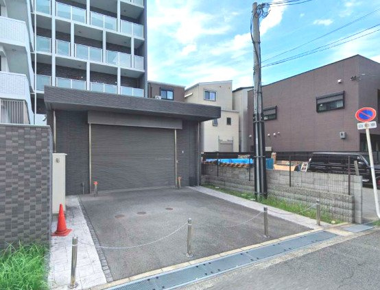 鶴見区横堤4丁目　貸倉庫の外観