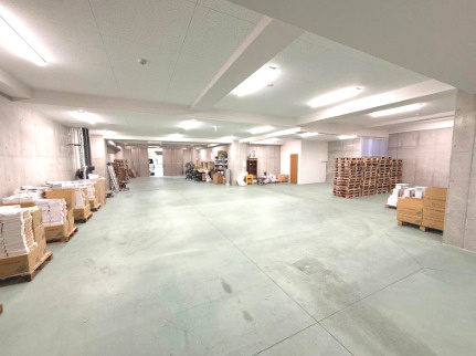 鶴見区横堤4丁目　貸倉庫の内装