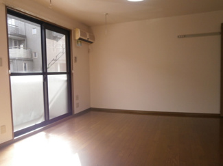 【居間・リビング】 | コーポセブン　Ｄ