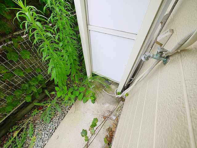 FLATSミナミキデラの設備|バルコニーに洗濯機置き場がございます。