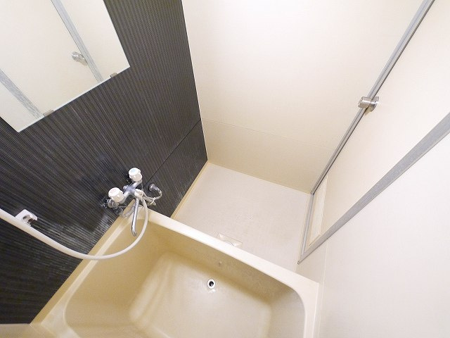 FLATSミナミキデラの浴室|ゆったり過ごせるお風呂です