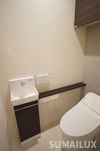 熊本市東区昭和町の賃貸マンションのトイレ