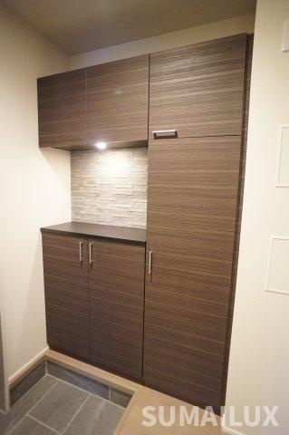 熊本市東区昭和町の賃貸マンションの玄関