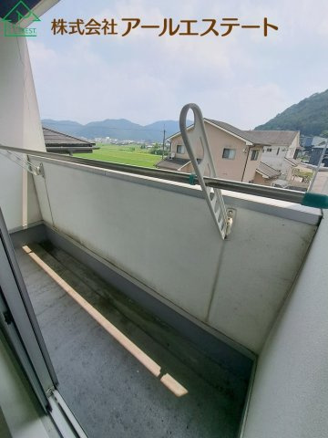 姫路市夢前町菅生澗　　　中古戸建のバルコニー