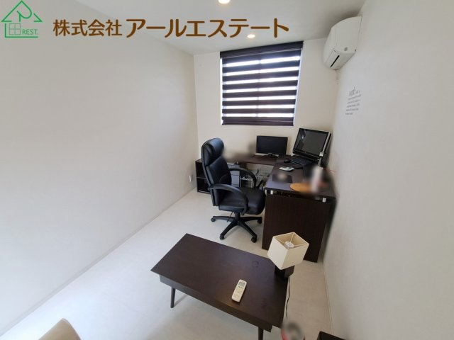 姫路市夢前町菅生澗　　　中古戸建の洋室