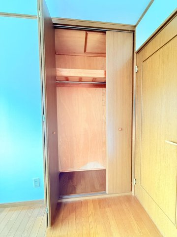 霞ヶ丘7丁目貸家の収納