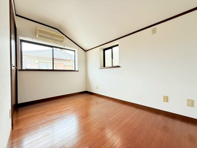 霞ヶ丘7丁目貸家の寝室