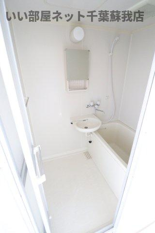 ハイムカメリアの浴室|日々の疲れを癒すお風呂付です