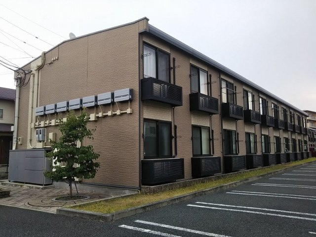 レオパレスＡｓｓｕｒａｎｃｅ凜の外観|写真と現状が異なる場合は現状を優先します。