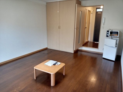 【居間・リビング】 | レオパレス建山弐番館 | 設備・仕様は号室により異なる為、現況を優先致します。