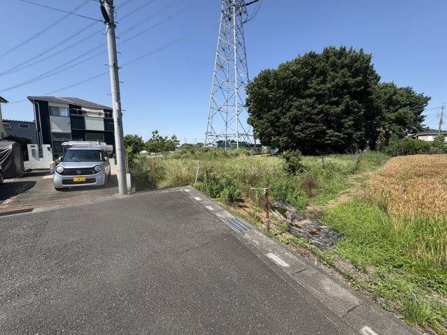 坂戸市塚越　建築条件なし売地　「坂戸駅」車14分　敷地99坪　【勝呂小学区】