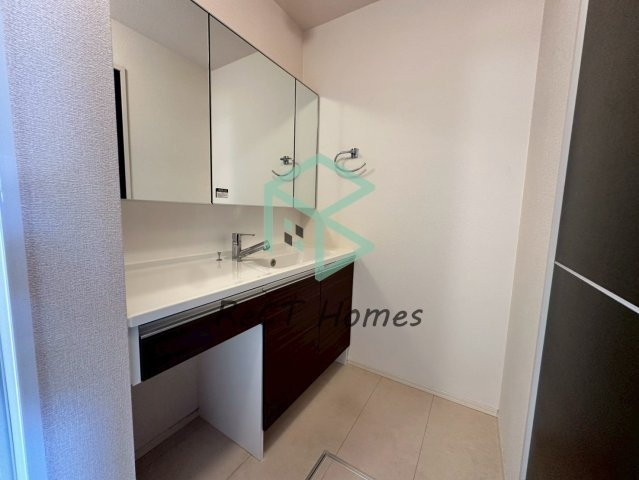 アンベリール・阿保の洗面所