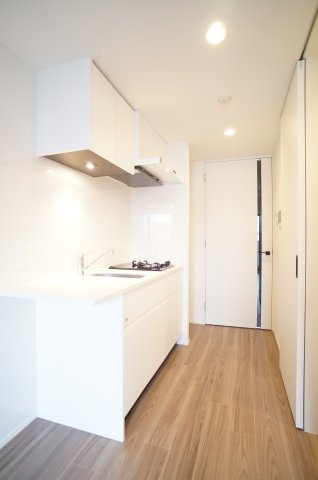 プライムメゾン錦糸町のその他|キッチン廻りも導線に余裕があります。