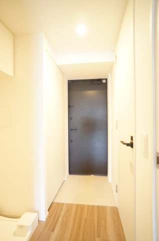 プライムメゾン錦糸町の玄関|落ち着いた玄関です