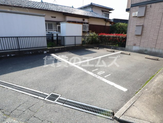 【駐車場】 | セジュール諸岡の駐車場