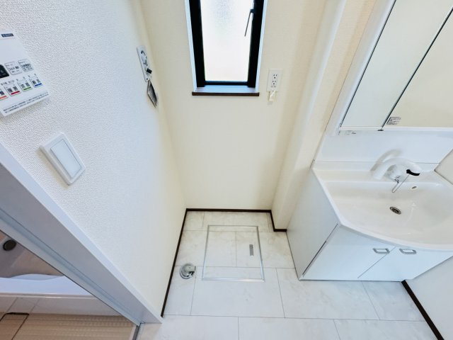 【ランドリースペース】 | 松戸市幸田４丁目新築戸建【小金北小学校：8分】 | 洗濯機置き場