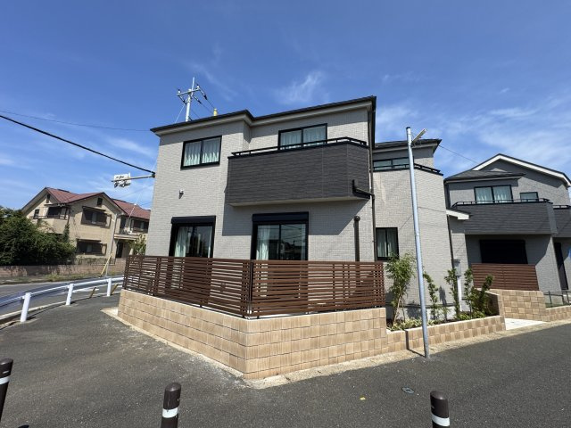 松戸市幸田４丁目新築戸建【小金北小学校：8分】の外観|F号棟・完成済み内覧可能です！