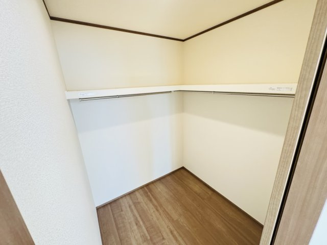 【収納】 | 松戸市幸田４丁目新築戸建【小金北小学校：8分】 | 7.75帖寝室・ウォークインクローゼット