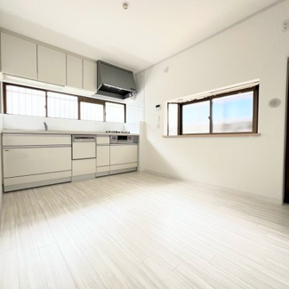 【居間・リビング】 | 千里園3丁目 | LDK