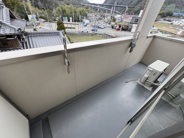 サンシャイン北神戸のバルコニー