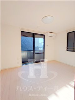 【居間・リビング】 | サザンコート | 以下別号室参考写真です