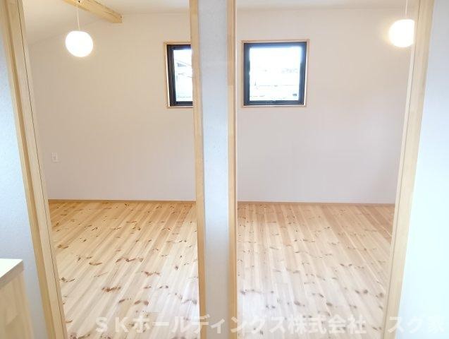 綾部市岡町新築住宅の洋室