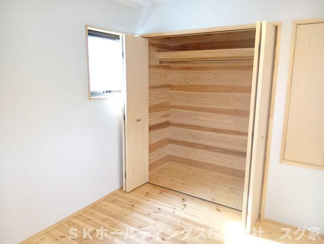 綾部市岡町新築住宅の収納