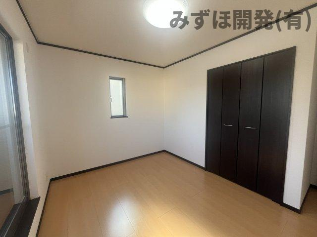 天童市北久野本5丁目4-19の洋室|6帖洋室（ベランダ有）