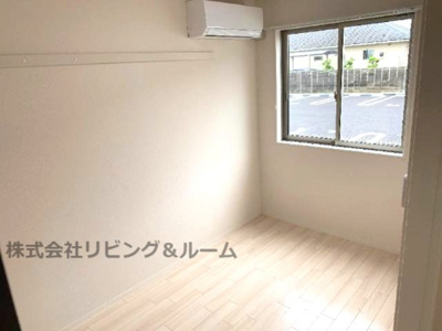 【内装】 | ボヌール | 洋室