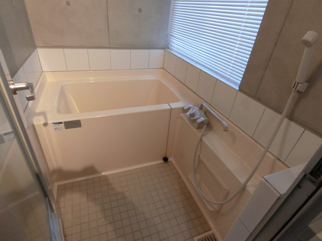 元住吉アートフラッツの浴室