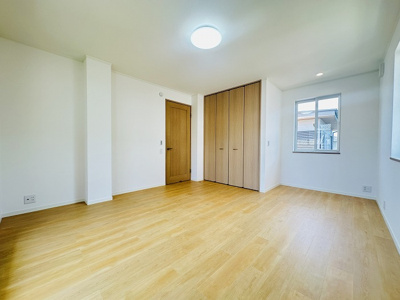 【洋室】 | 岡崎市滝町字丸根戸建