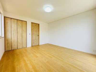 【洋室】 | 岡崎市滝町字丸根戸建