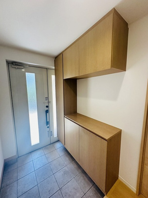 【玄関】 | 岡崎市滝町字丸根戸建