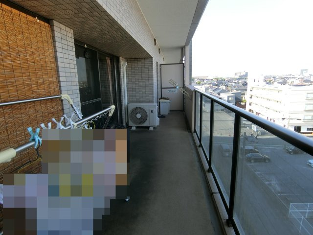グランドール旗ヶ崎のバルコニー