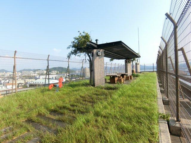 グランドール旗ヶ崎の庭|屋上