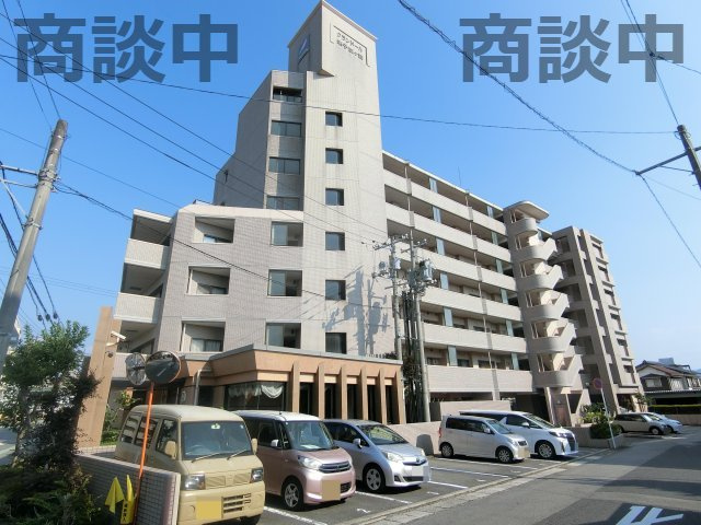 グランドール旗ヶ崎の外観
