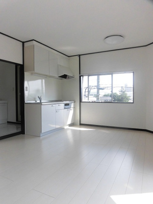 【居間・リビング】 | エバーグリーン大輪