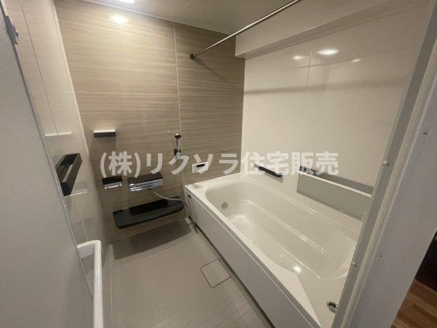 大和田ハイムB棟の浴室|浴室乾燥機付き
■物件内覧・資金計画相談・住宅ローン相談、リフォーム相談、お問合せ受付中■
※当日・翌日のご内覧、ご相談はお電話でのお問合せがスムーズです！