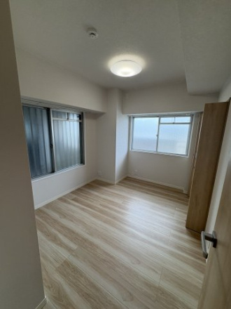 シャルマンコーポ高崎の洋室|綺麗な洋室です