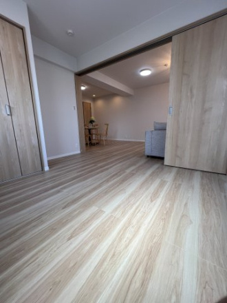 シーザーレジデンス高崎の洋室|個人の部屋や寝室として使える洋室です