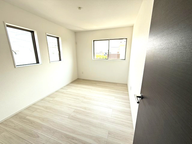 アーバンスタイル前橋市箱田町1期　１号棟の洋室|２階洋室2です