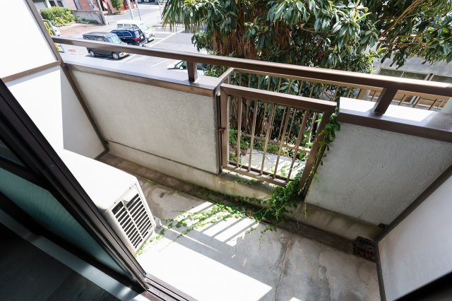 協栄マンションOYAMAのバルコニー|※同間取りの305号室のお写真です