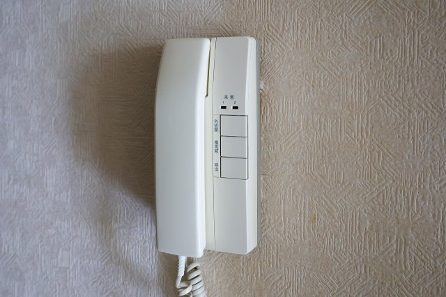 協栄マンションOYAMAのセキュリティ|インターホン