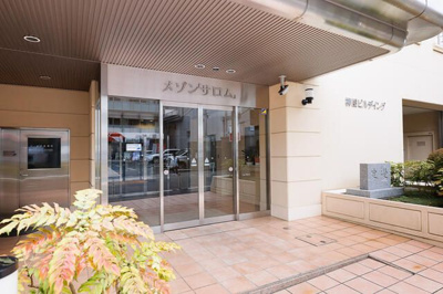 【エントランス】 | メゾン「サロム」