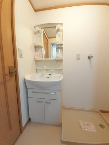 メゾン・アンジュ壱番館の洗面所