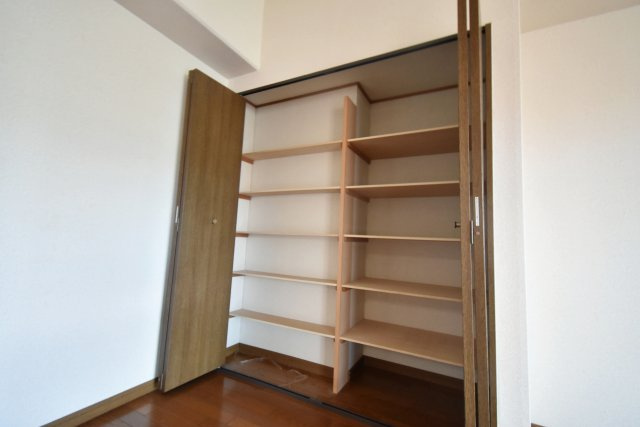 コンフォール武庫川の収納