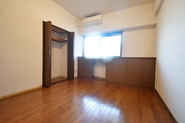 コンフォール武庫川の洋室