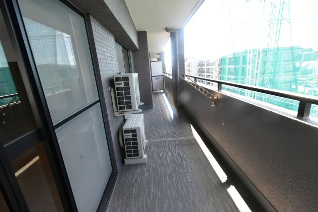 コンフォール武庫川のバルコニー