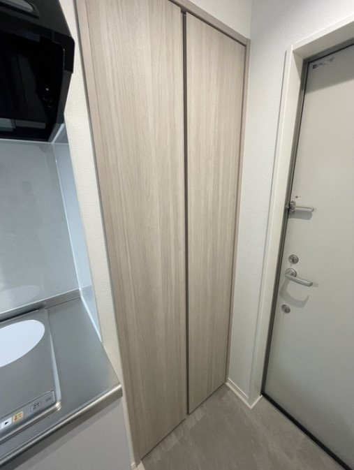 ジュネ北上尾の玄関